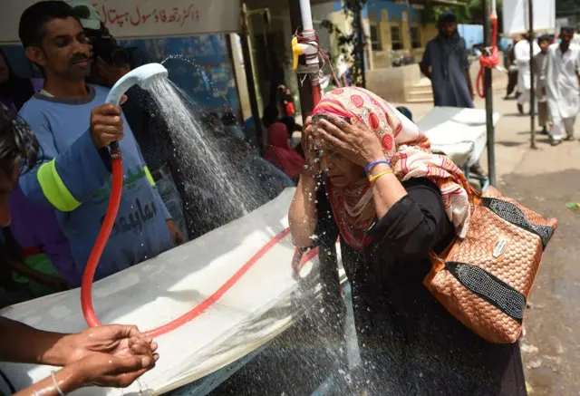 کراچی میں ہیٹ ویو