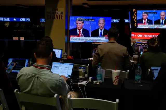 စကားစစ်ထိုးပွဲမှာ ယူကရိန်းအရေးလည်းပါ