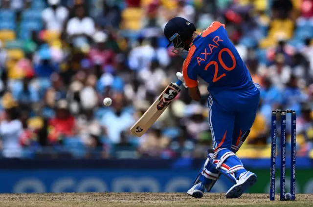 अक्षर पटेल