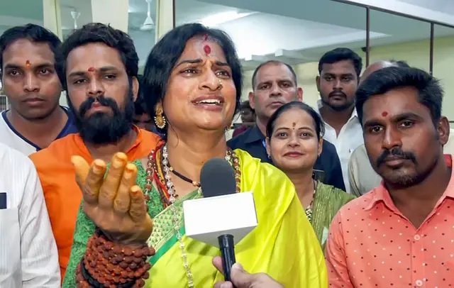 हैदराबाद लोकसभा सीट से बीजेपी उम्मीदवार माधवी लत्ता