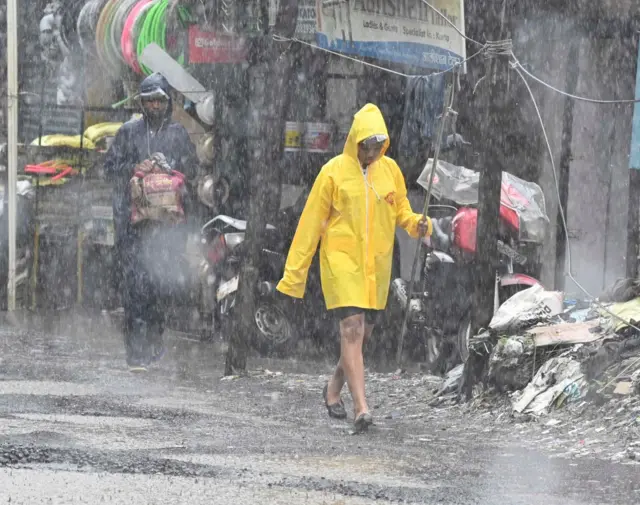 नैऋत्य मोसमी वारे येत्या तीन चार दिवसांत दक्षिण महाराष्ट्रात