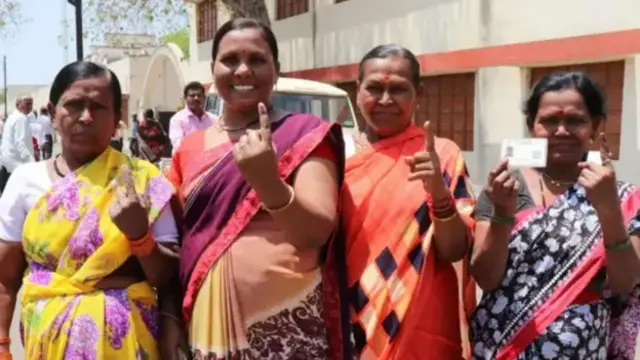 या मतदारसंघांमध्ये मराठा-ओबीसी-वंजारी यांनी एकामेकांविरोधात नाही तर एकाच बाजूला दिली मतं