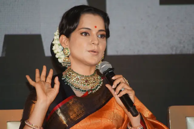 कंगना राणावत म्हणते, 'चंदिगढ विमानतळावर महिला सुरक्षा कर्मचाऱ्याने थप्पड मारली'