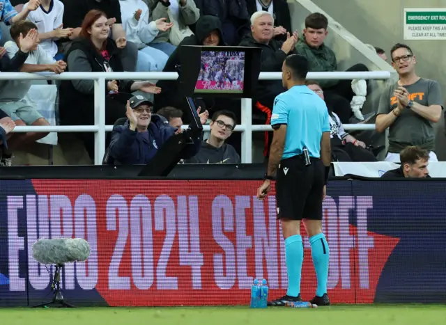 VAR