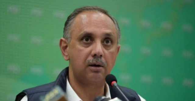 Omar Ayub