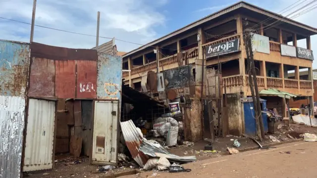 Ebe a na-ere akpakara igwe n'Enugwu steeti