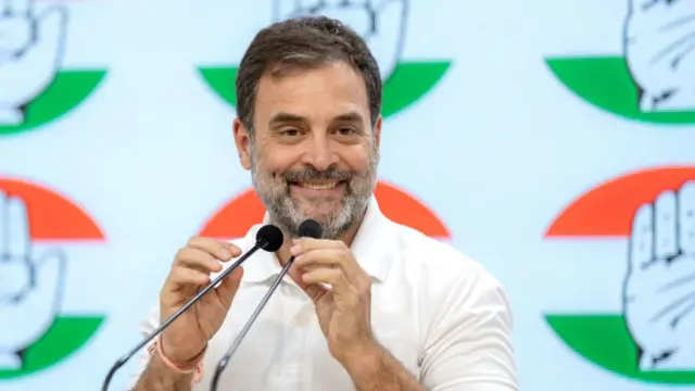 राहुल गांधी