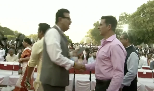 मोदी का शपथ ग्रहण: राष्ट्रपति भवन में मेहमानों के पहुंचने का सिलसिला जारी