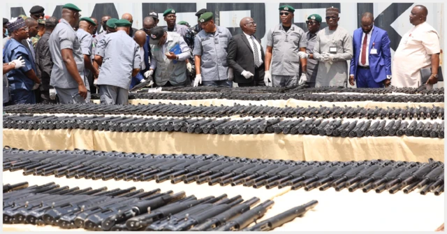 Ndị ọrụ Customs na Rivas steeti