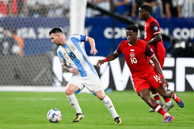 लियोनेल मेसी