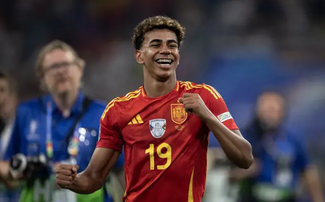 लामीन यमाल