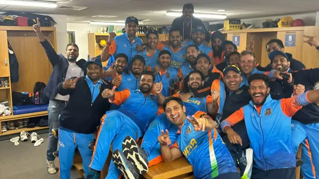 फ़ाइनल जीतने के बाद इंडिया चैंपियन की टीम