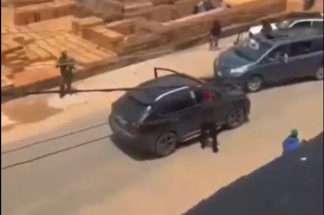 Ihe onyonyo gosiri ebe a tọọrọ ndị ahụ