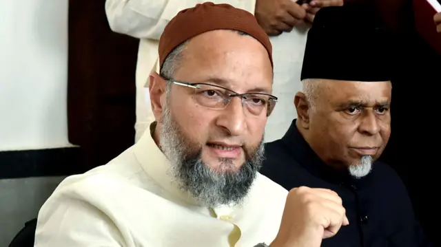 असदुद्दीन ओवैसी