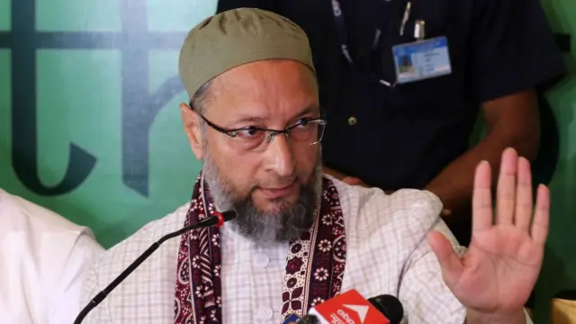 असदुद्दीन ओवैसी