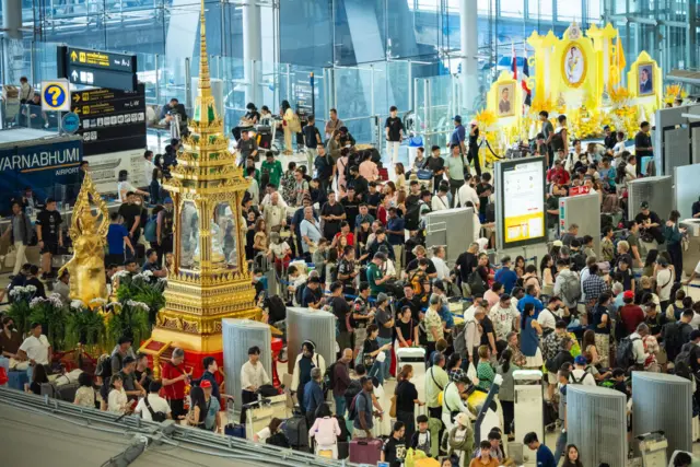 Tayland'daki Suvarnabhumi Havalimanı'nda gecikmeler yaşandı