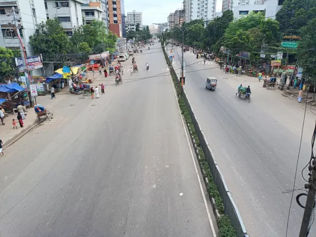 ঢাকার মিরপুর এলাকা সকাল ১০টার ছবি