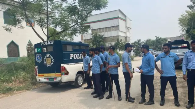 تحریک انصاف، شبلی فراز