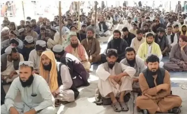 چمن میں پاک افغان سرحد پر پاسپورٹ کی شرط کے خلاف دس ماہ سے جاری دھرنا ختم