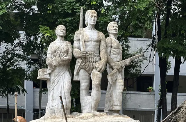 ঢাকা বিশ্ববিদ্যালয়ের অপরাজেয় বাংলা