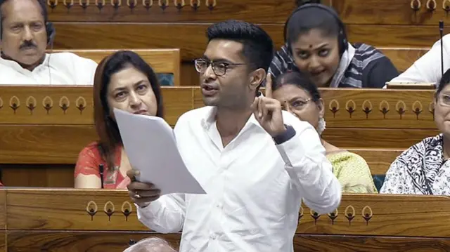 टीएमसी सांसद अभिषेक बनर्जी