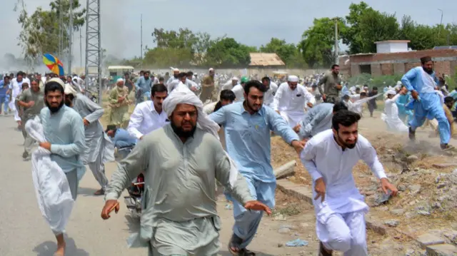 بنوں، ایپکس کمیٹی