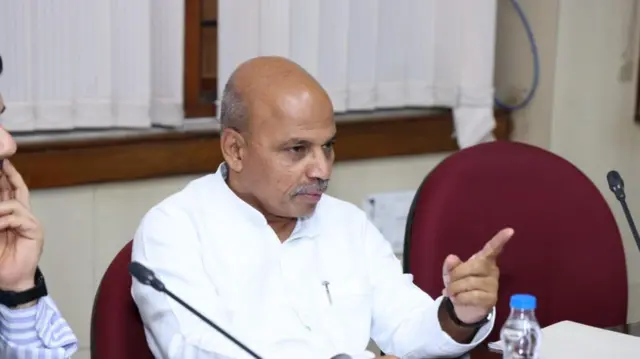 शरन पाटिल कर्नाटक के चिकित्सा शिक्षा मंत्री