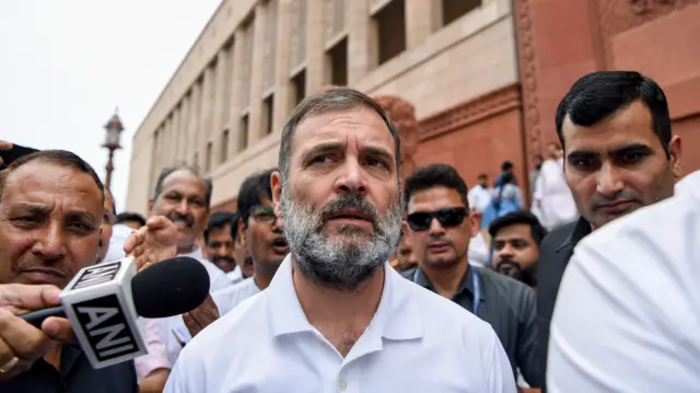 राहुल गांधी