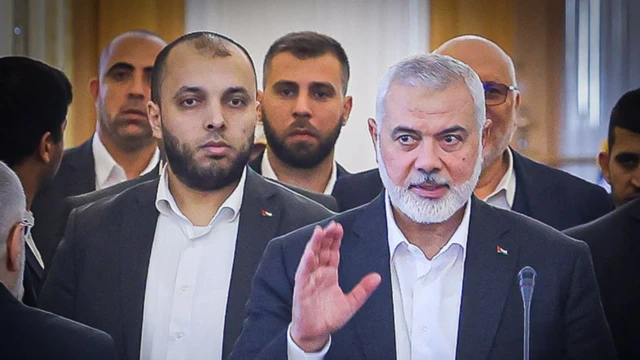 اسماعیل هنیه و محافظش وسیم ابوشعبان در تهران