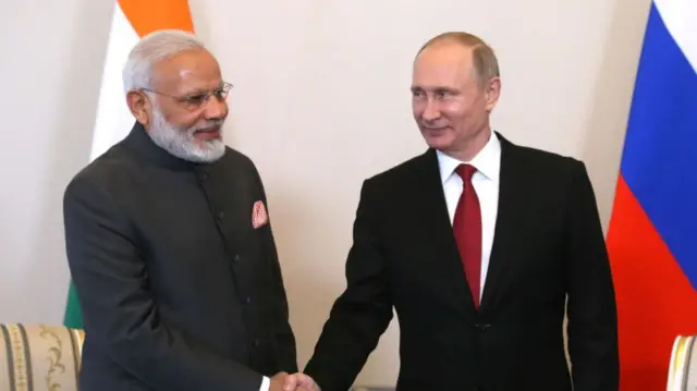 नरेंद्र मोदी और पुतिन
