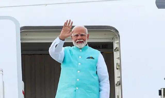 नरेंद्र मोदी