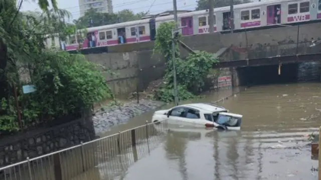 मुंबई में बारिश