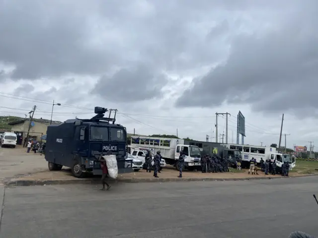 Police van wit officers