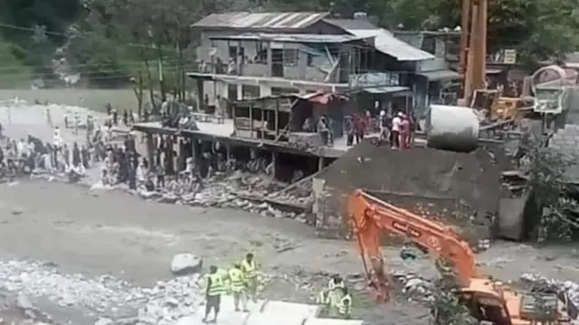 مہانڈری منور نالہ