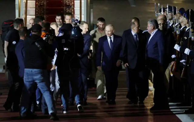 Путин на церемонии во «Внуково»