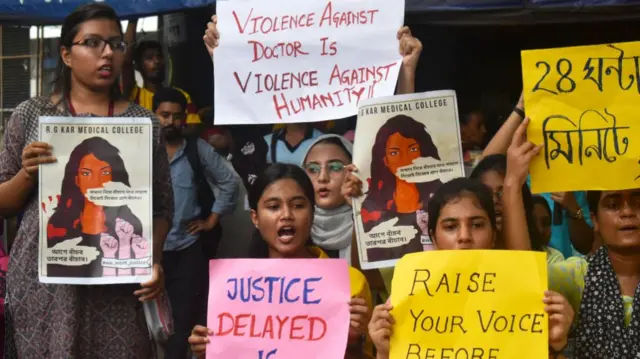 कोलकाता में विरोध प्रदर्शन