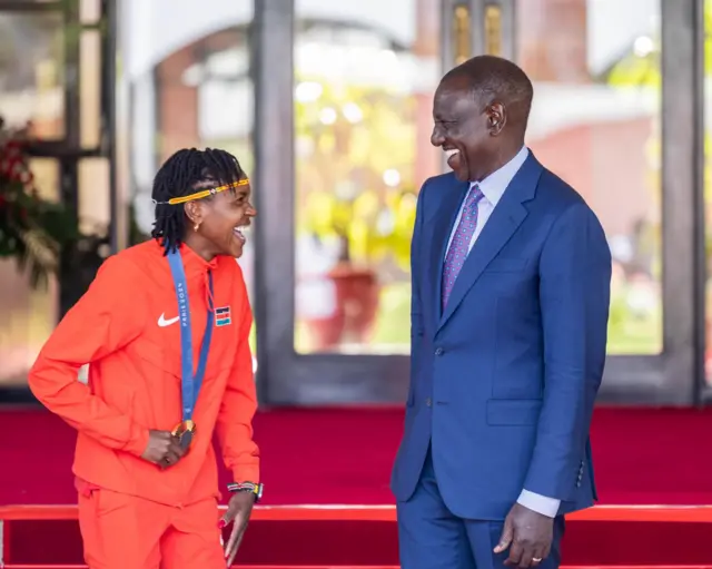 Feez Kipyeegooniifi Pirezidant Ruutoo