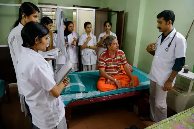 Likitoci a asibitin Kerala