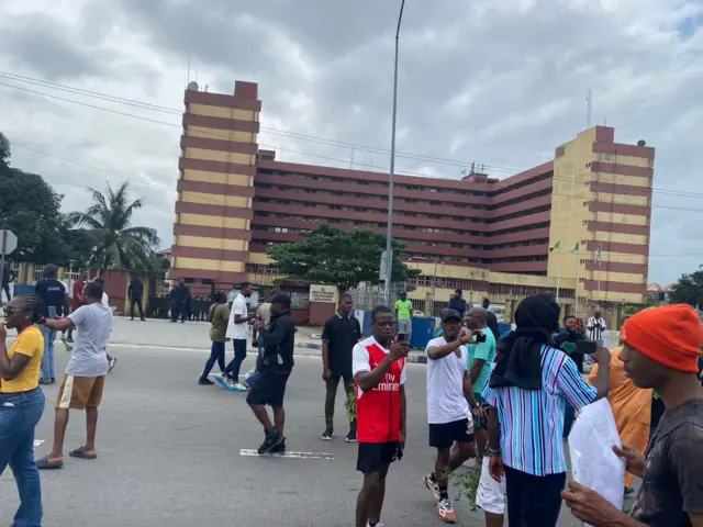 EndBadGovernanceinNigeria protest