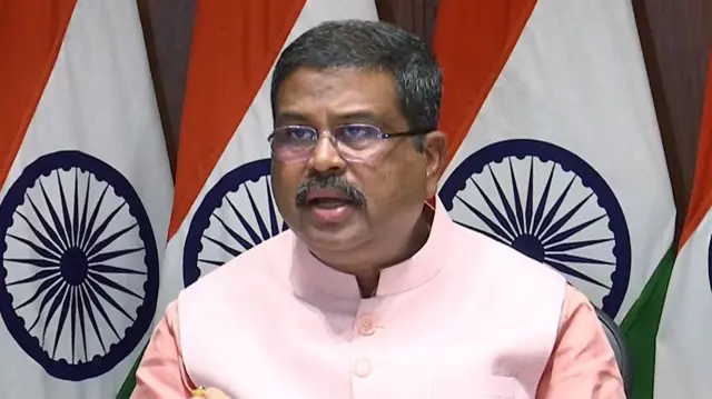 शिक्षा मंत्री धर्मेंद्र प्रधान