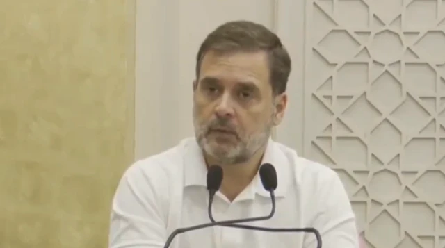 राहुल गांधी