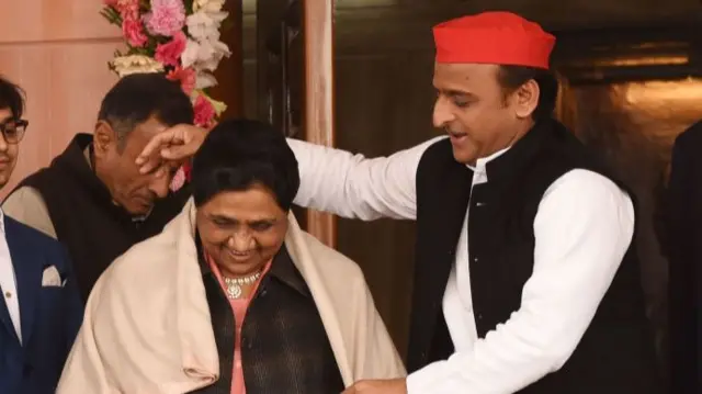 मायावती और अखिलेश यादव