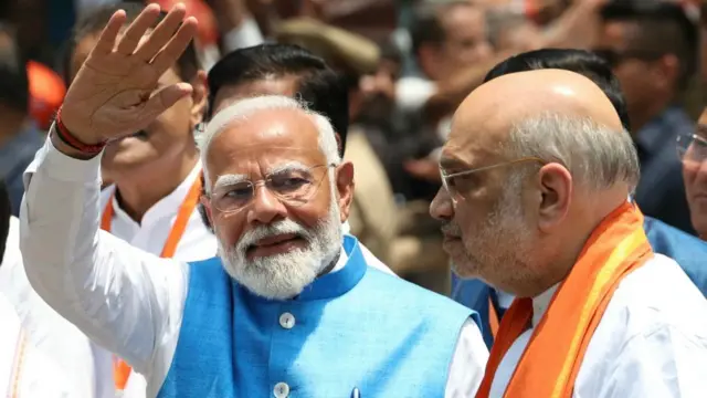 प्रधानमंत्री नरेंद्र मोदी और अमित शाह