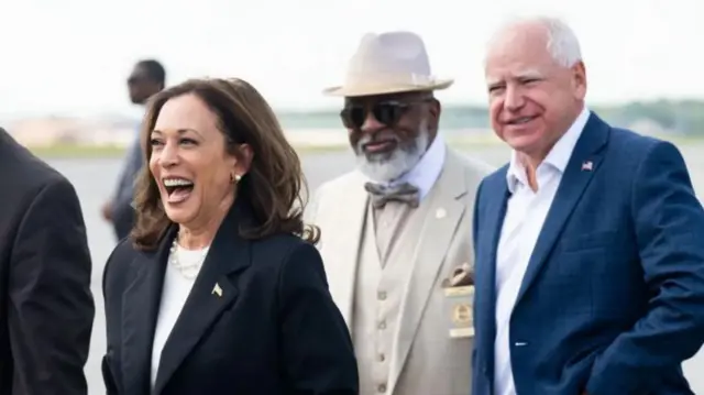 Kamala Harris na Tim Walz wakiwasili Savannah, Georgia