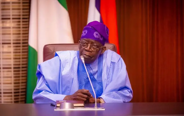 Aworan Aarẹ tinubu