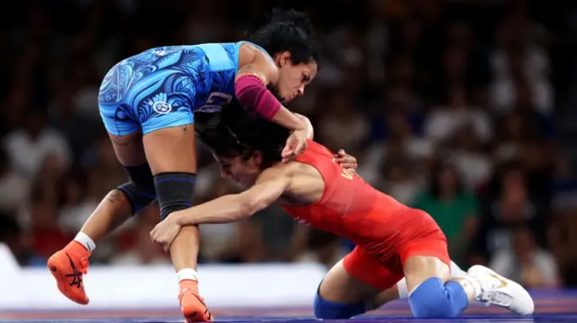 विनेश फोगाट पेरिस ओलंपिक के फाइनल में अयोग्य घोषित