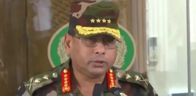 बांग्लादेश के सेनाध्यक्ष वकार उज़ ज़मान (फ़ाइल फ़ोटो)