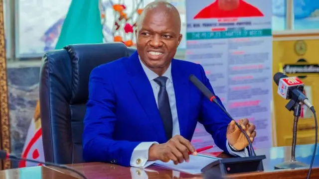 Gọvanọ Francis Nwifuru