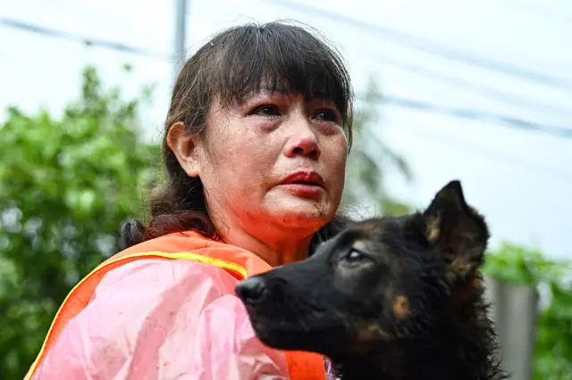 Sơ tán lũ tại Hà Nội