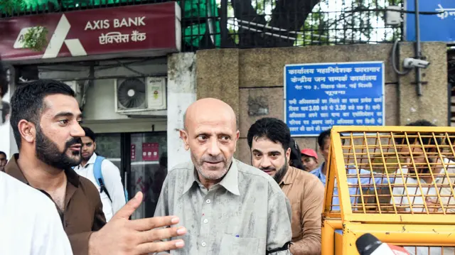 इंजीनियर रशीद